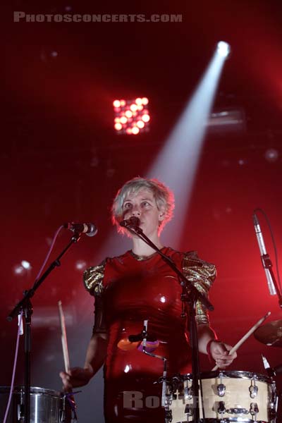 TUNE YARDS - 2014-11-01 - PARIS - Grande Halle de La Villette - 